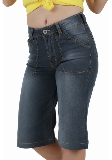 Pantalón wide leg.
