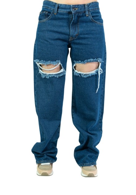 Pantalon mom jeans stone roto.